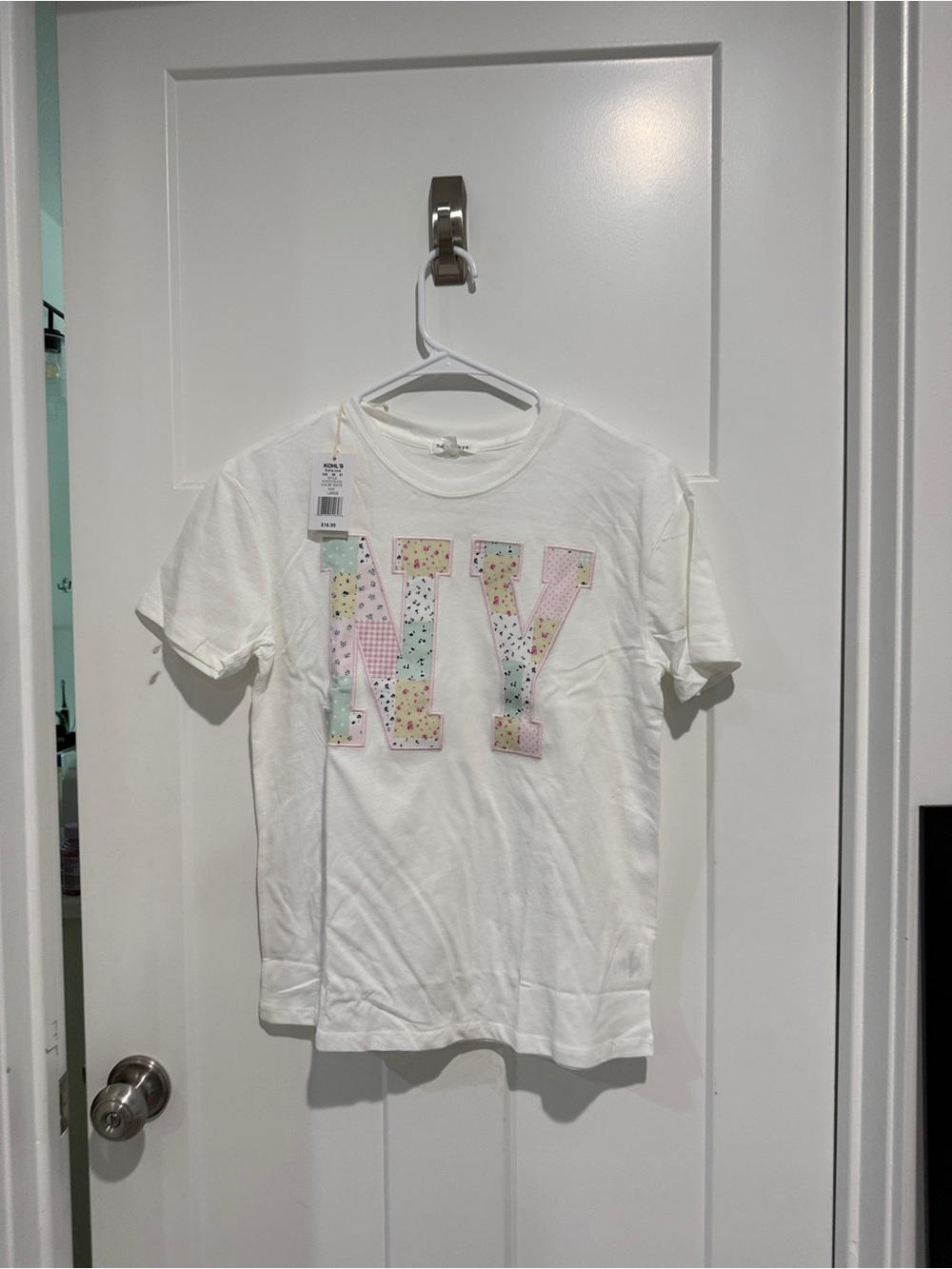 Kohl's White Short Sleeve Tee with Pastel Patchwork NY